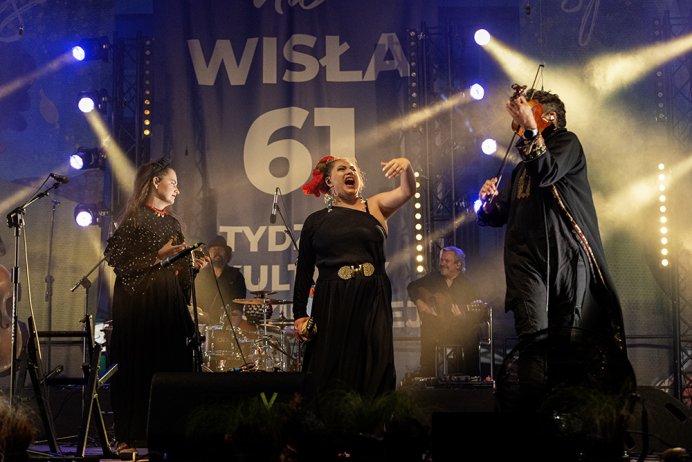 Koncert Muzyka Świata na TKB